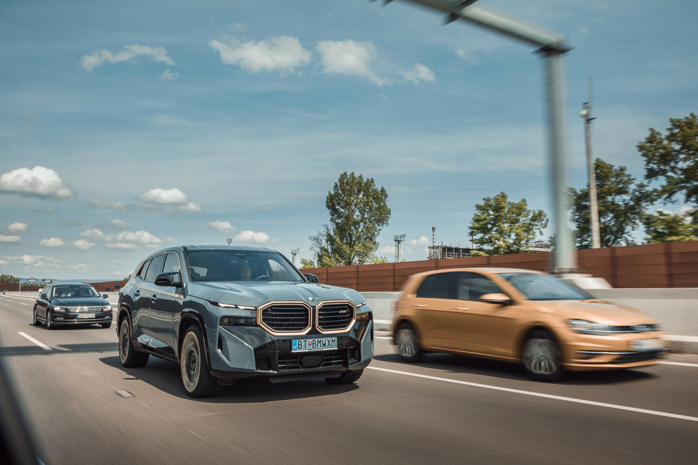 BMW XM Cape York Green